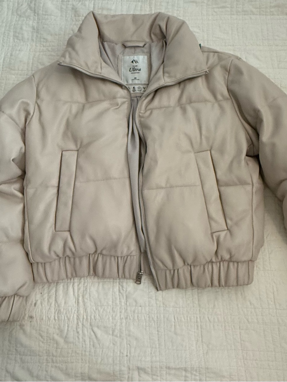 Abercrombie & Fitch Light Taupe Cropped Leather Puffer Jacket